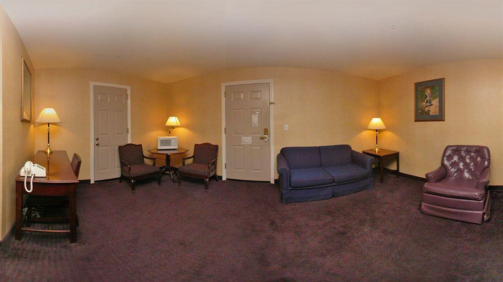 Comfort Suites Red Bluff Near I-5 Eksteriør billede